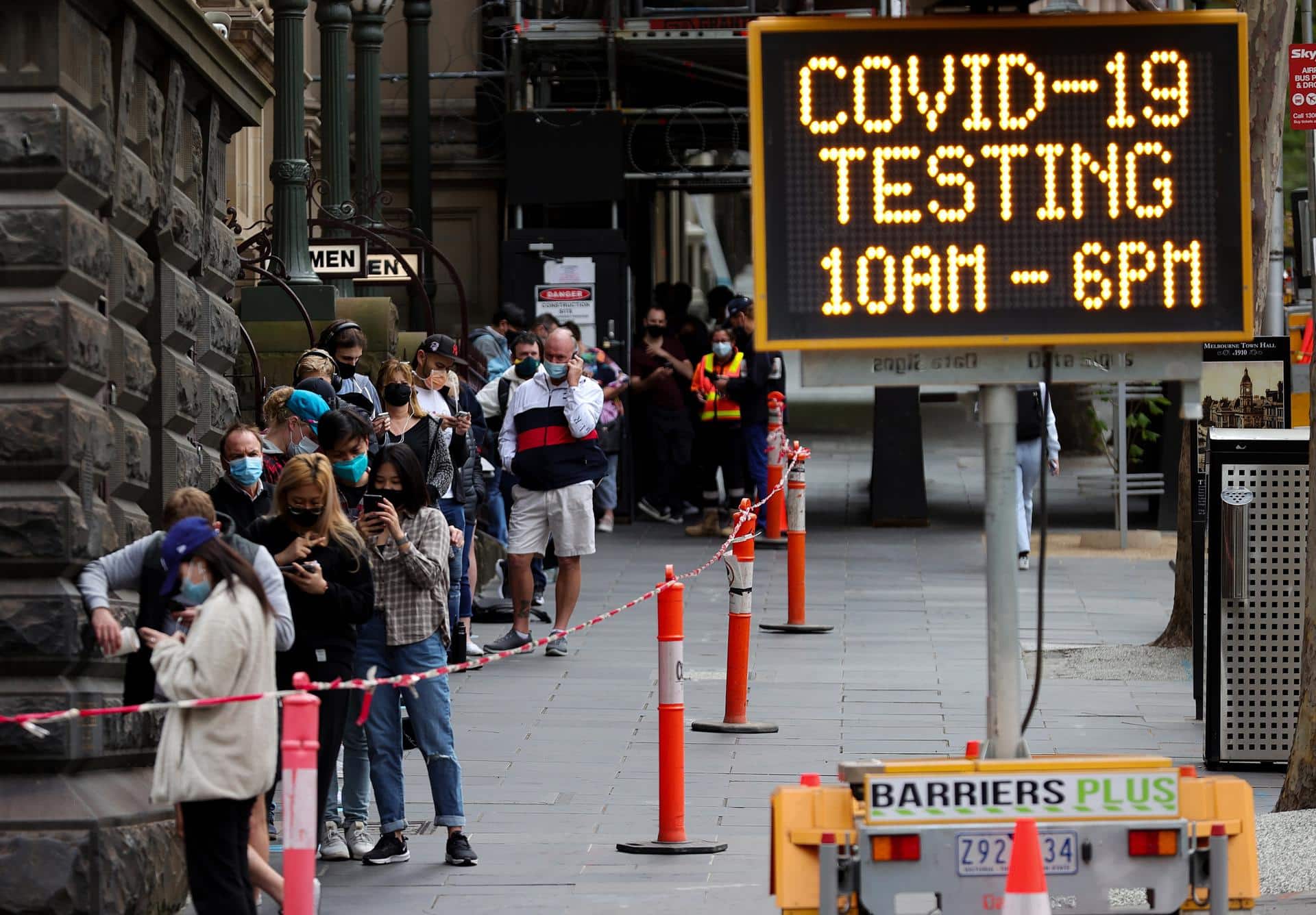 Fotografía de archivo de un centro para detectar la covid-19 en la ciudad de Melbourne. 
EFE/EPA/CON CHRONIS AUSTRALIA AND NEW ZEALAND OUT[AUSTRALIA AND NEW ZEALAND OUT]