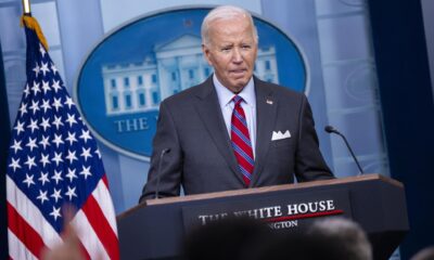 El presidente de Estados Unidos, Joe Biden, responde a una pregunta de los medios de comunicación durante la conferencia de prensa diaria en la sala de prensa de la Casa Blanca en Washington, DC, EE. UU., el 4 de octubre de 2024. EFE/EPA/Shawn Thew / POOL