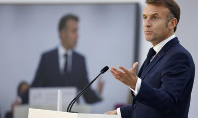 El presidente de Francia, Emmanuel Macron, pronuncia un discurso durante la sesión de clausura de la 19ª Cumbre de la Francofonía en el Grand Palais de París, Francia, el 5 de octubre de 2024. EFE/EPA/Ludovic Marin / POOL