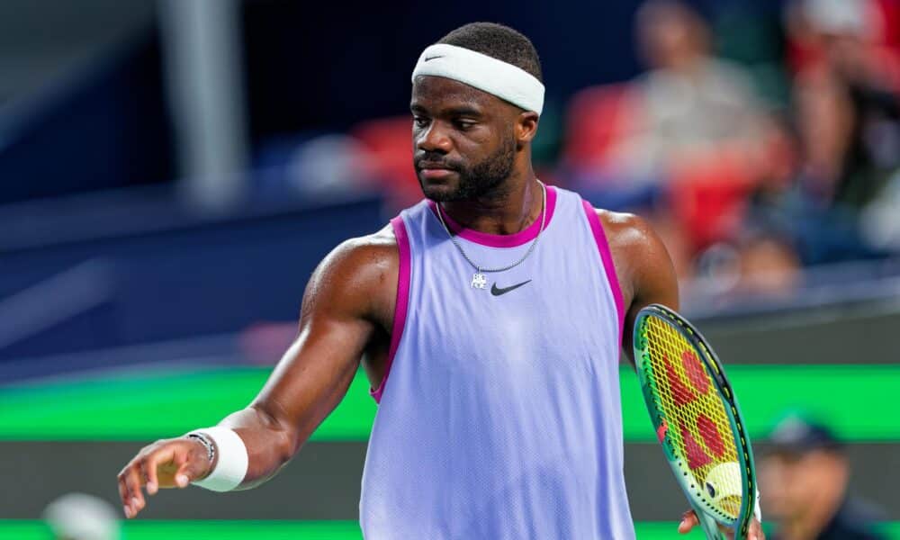 El jugador Frances Tiafoe durante un partido en el Masters de Shanghái. EFE/EPA/ALEX PLAVEVSKI