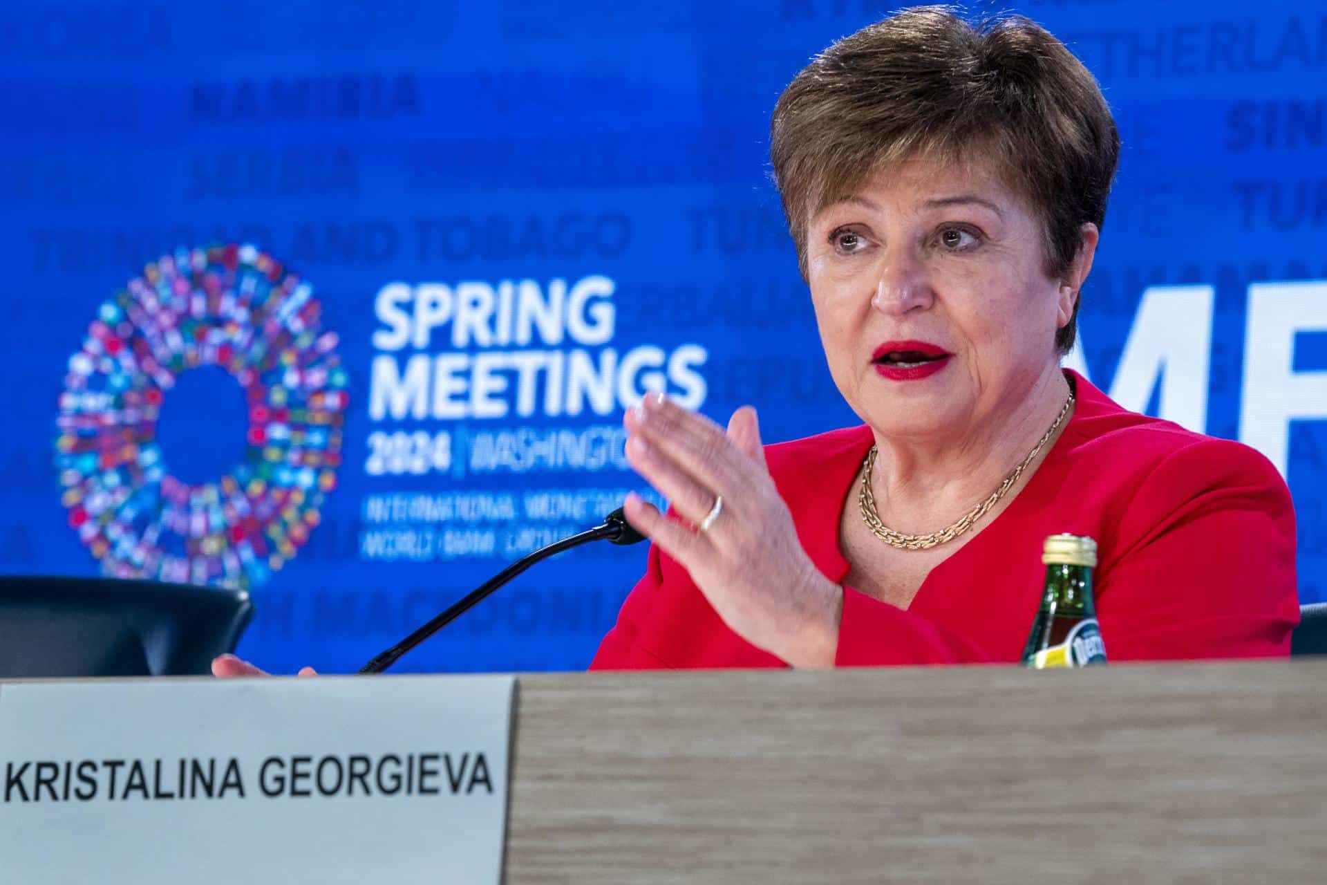 Fotografía de archivo en donde aparece la Directora Gerente del Fondo Monetario Internacional, Kristalina Georgieva. EFE/SHAWN THEW