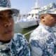 Fotografía de archivo de guardacostas filipinos desplegados en las aguas del mar de China Meridional, donde Manila y Pekín mantienen una tensa disputa soberanista.
EFE/EPA/FRANCIS R. MALASIG