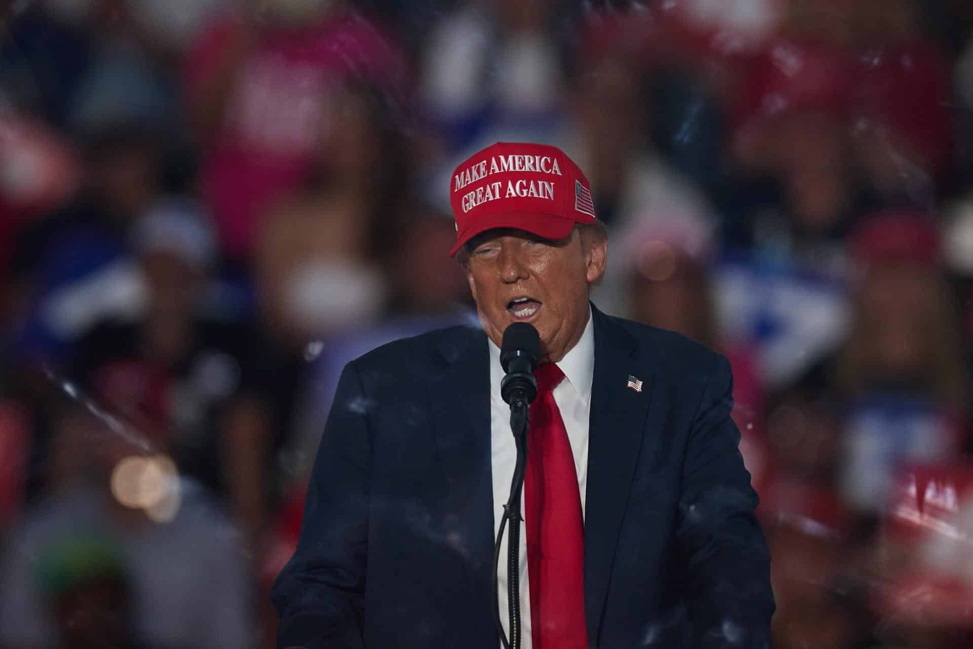 Fotografía de archivo del expresidente de Estados Unidos y candidato a la presidencia, Donald Trump. EFE/EPA/ALLISON DINNER