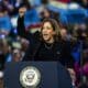 Fotografía de la vicepresidenta de Estados Unidos, Kamala Harris. EFE/Jim Scalzo