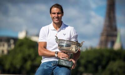 Rafael Nadal posa tras el Roland Garros en 2022. EFE/EPA/CHRISTOPHE PETIT TESSON