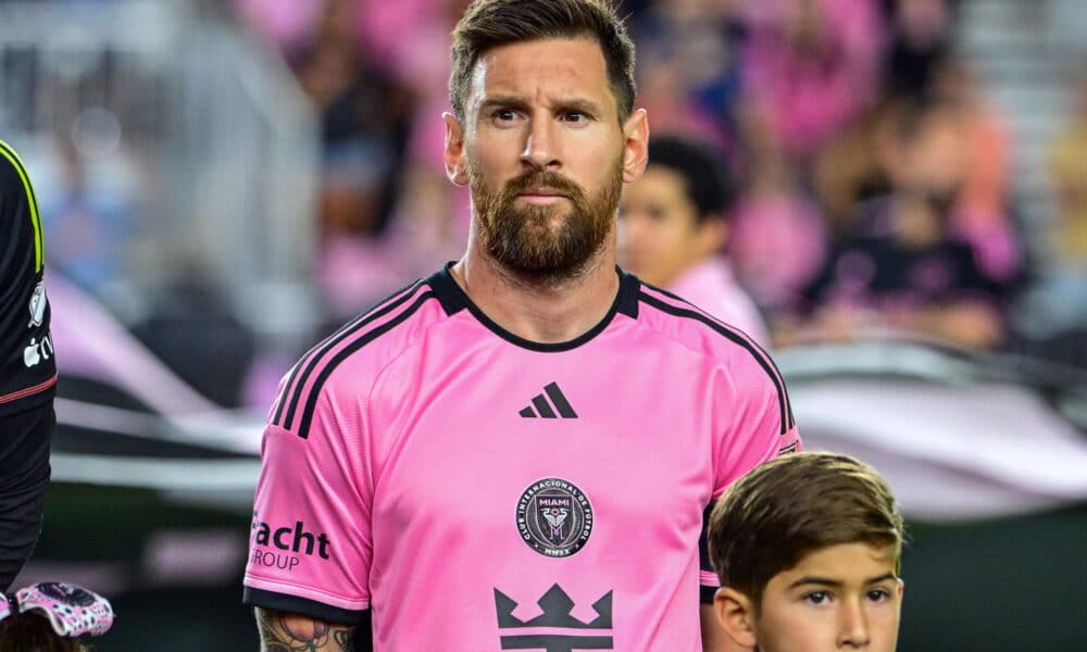 Lionel Messi, del Inter Miami, dijo que vive "el día a día sin pensar más allá" y que irá viendo cómo se siente antes de tomar la decisión de jugar el Mundial 2026. EFE/Giorgio Viera