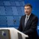 El vicepresidente de la Comisión Europea, Valdis Dombrovskis, en la rueda de prensa posterior al Ecofin de este martes en Bruselas. EFE/EPA/BOGLARKA BODNAR HUNGARY OUT