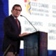 El presidente de Confederación Española de Organizaciones Empresariales (CEOE), Antonio Garamendi, habla durante el XV Encuentro Empresarial Iberoamericano, en Cuenca (Ecuador). EFE/ Carlos Durán Araújo