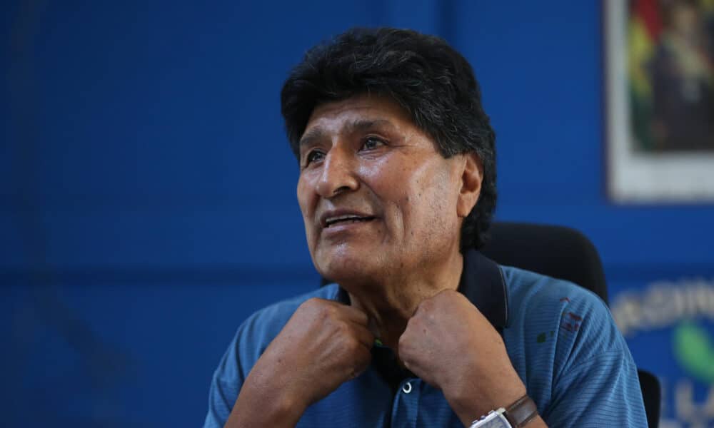 Fotografía fechada el 6 de noviembre de 2024 del expresidente Evo Morales (2006-2019), hablando en medio de su huelga de hambre en Lauca Ñ (Bolivia). EFE/Luis Gandarillas