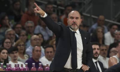 Fotografía de archivo del entrenador del Real Madrid, Chus Mateo. EFE/ Kiko Huesca