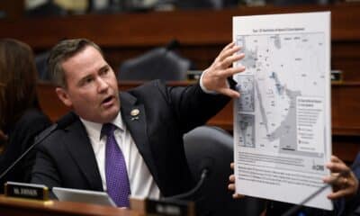 Fotografía de archivo del 29 de septiembre de 2021 del representante Michael Waltz durante una audiencia del Comité de Servicios Armados de la Cámara de Representantes en Washington (Estados Unidos). EFE/ Olivier Douliery / POOL