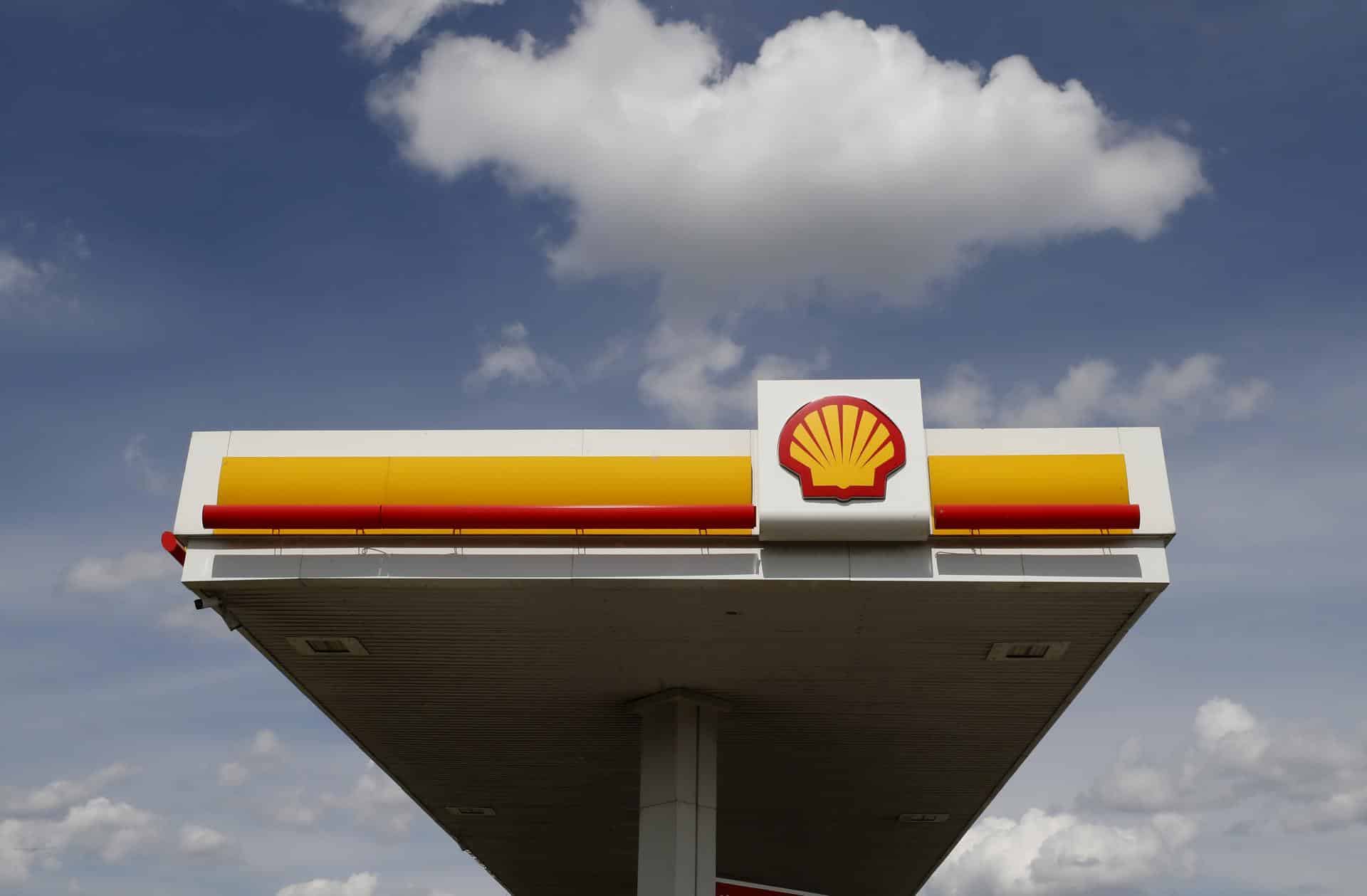 Imagen de archivo de una gasolinera de Shell. EFE/EPA/ANATOLY MALTSEV