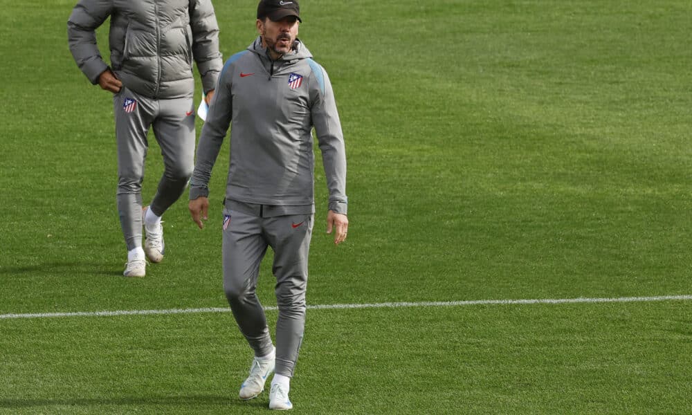 Simeone, durante el entrenamiento de este sábado. EFE/ Chema Moya