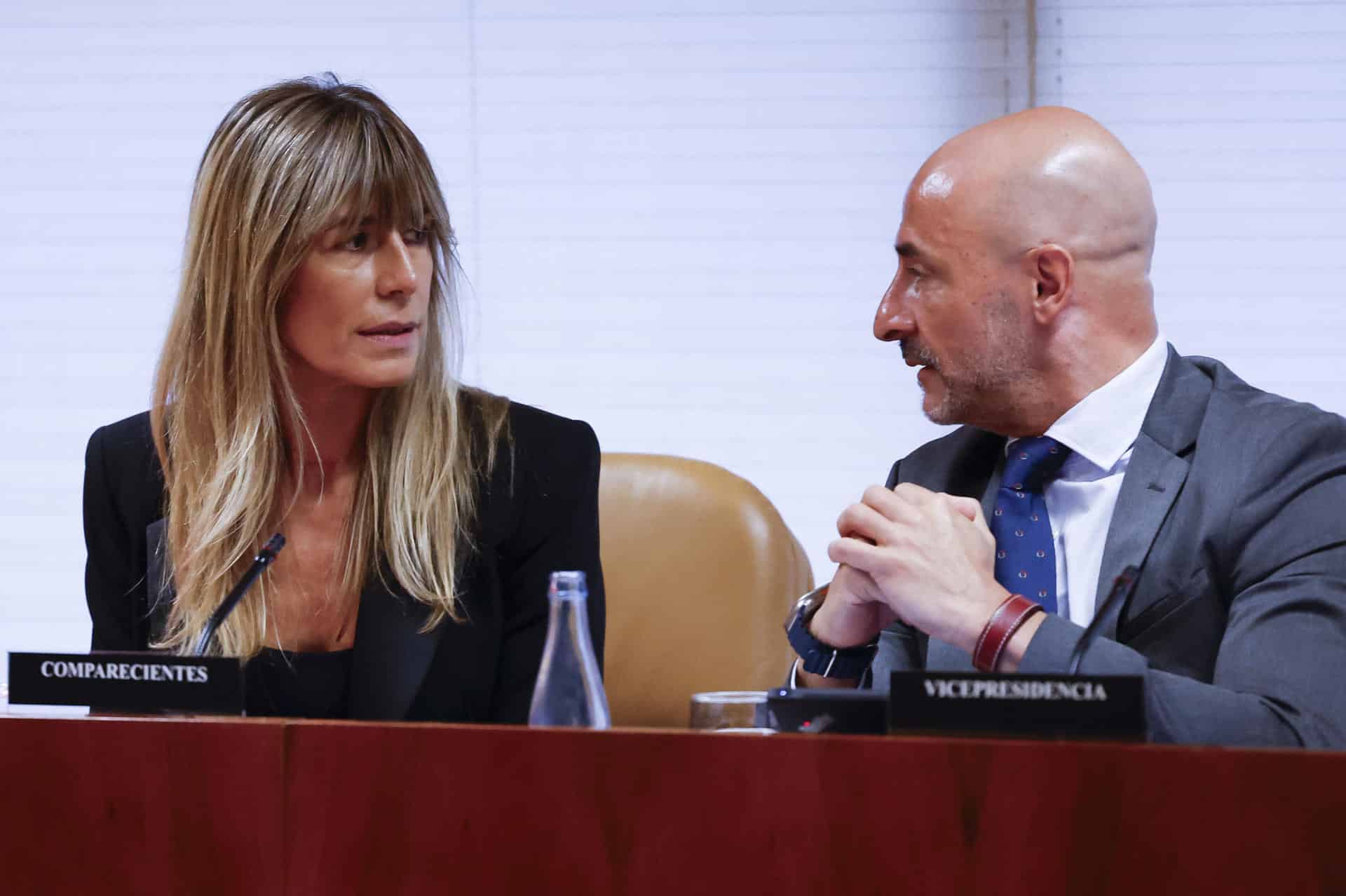 Begoña Gómez, esposa del presidente del Gobierno español, Pedro Sánchez, este miércoles en la comisión de investigación del Parlamento regional de Madrid. EFE/Javier Lizón