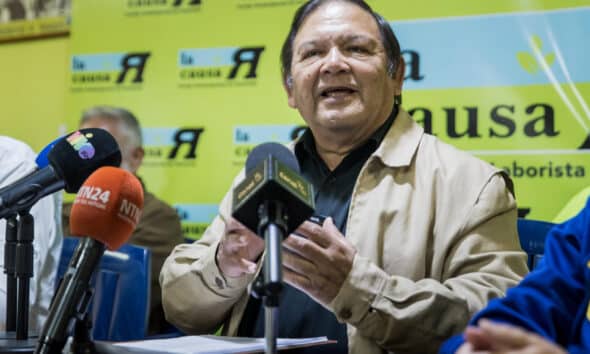 Fotografía de archivo del excandidato presidencial Andrés Velásquez en una rueda de prensa en Caracas (Venezuela).EFE/ Miguel Gutiérrez