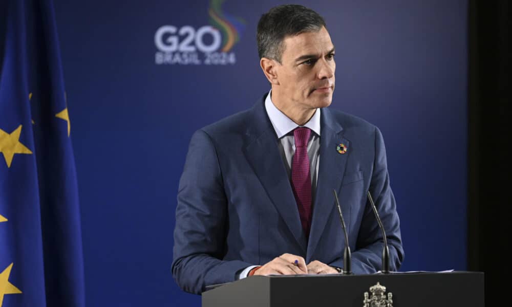 El presidente del Gobierno, Pedro Sánchez, durante la rueda de prensa que ha ofrecido hoy martes al término de la cumbre del G20 que se ha celebrado en Río de Janeiro. EFE / Pool Moncloa