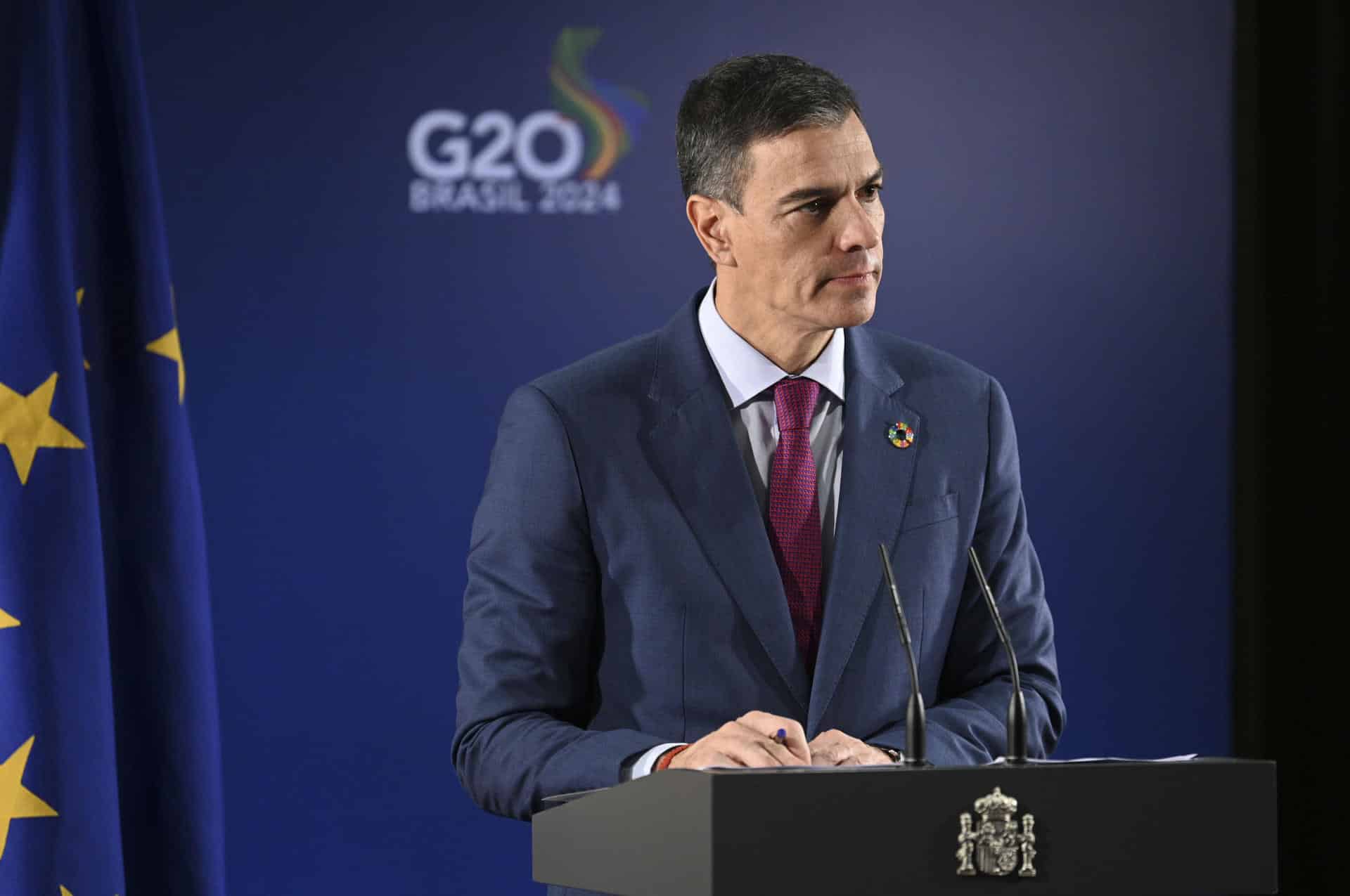 El presidente del Gobierno, Pedro Sánchez, durante la rueda de prensa que ha ofrecido hoy martes al término de la cumbre del G20 que se ha celebrado en Río de Janeiro. EFE / Pool Moncloa