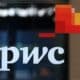 Fotografía de archivo del logo de la consultora Pricewaterhouse Coopers (PWC).
EPA/ANDY RAIN