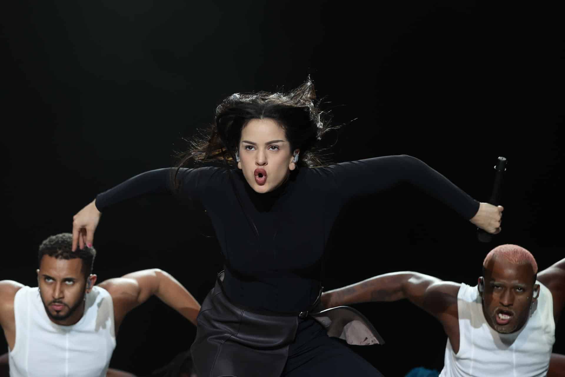 Fotografía de archivo de la cantante española Rosalía en el Festival Primavera Sound, en Madrid (España). EFE/ Kiko Huesca