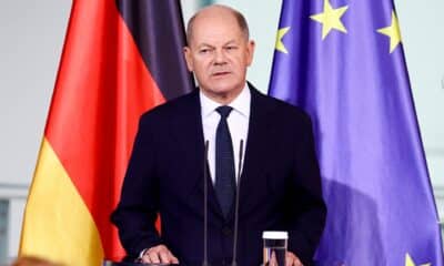 El canciller alemán, Olaf Scholz, hace una declaración sobre los resultados de las elecciones presidenciales estadounidenses de 2024 en la Cancillería de Berlín, el 6 de noviembre de 2024. EFE/EPA/FILIP SINGER