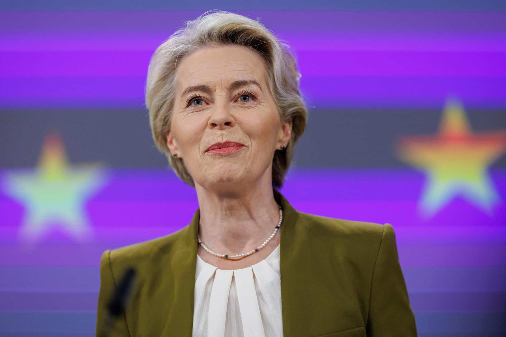 Foto de archivo de la presidenta de la Comisión Europea Ursula von der Leyen EFE/OLIVIER MATTHYS