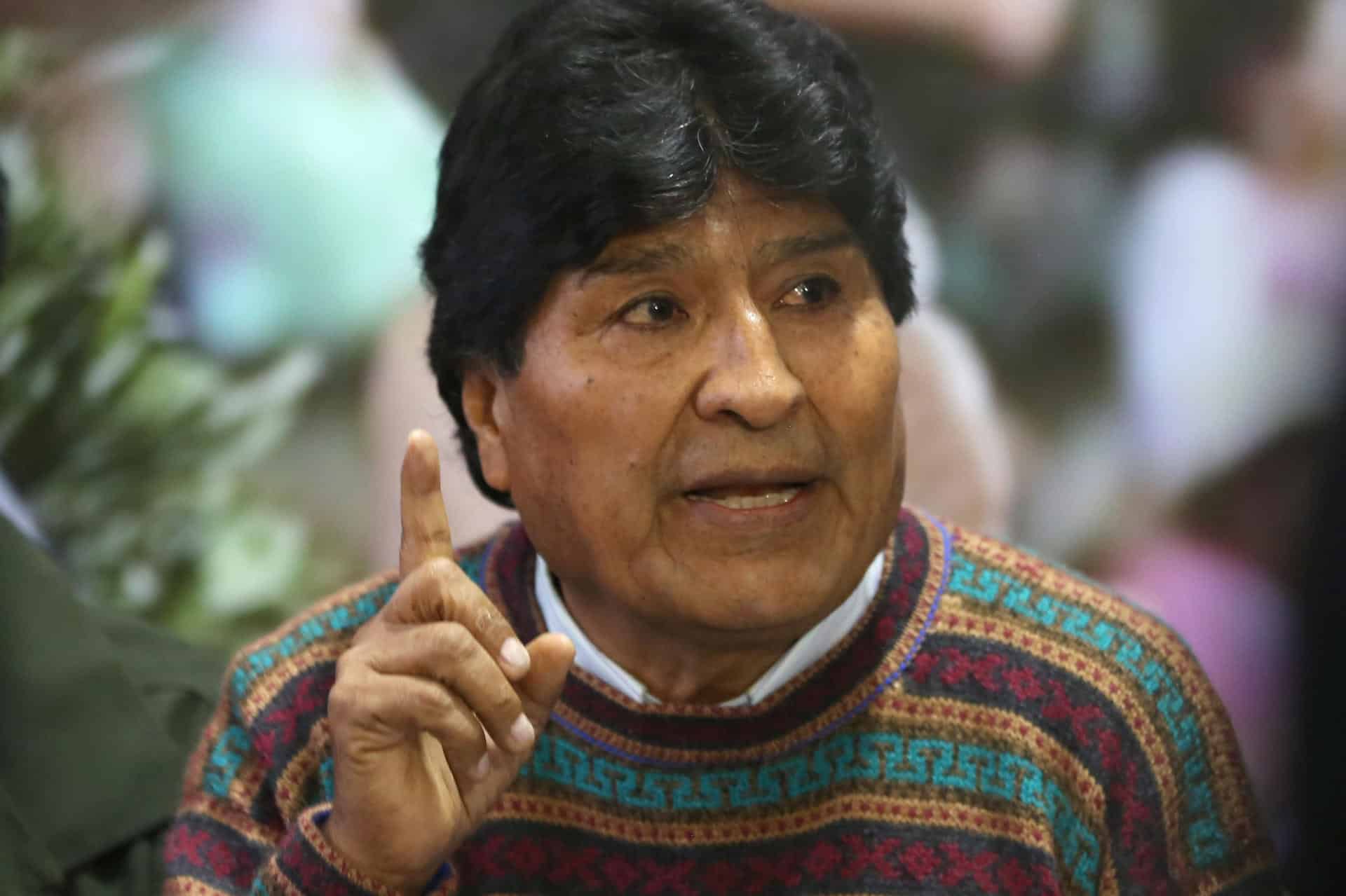 Fotografía de archivo del expresidente de Bolivia Evo Morales durante una conferencia de prensa en La Paz (Bolivia). EFE/ Luis Gandarillas