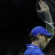 El tenista italiano Jannick Sinner, al término del partido de cuartos de final de la Copa Davis de tenis disputado hoy jueves en el Pabellón José María Martín Carpena de Málaga. EFE/Jorge Zapata