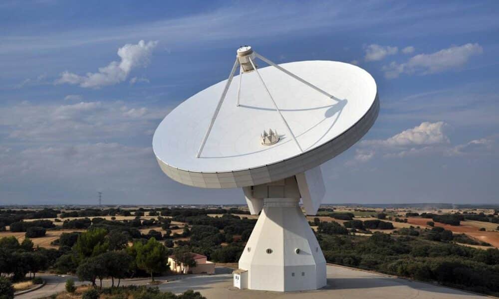 El gran radiotelescopio del Instituto Geográfico Nacional en Yebes (Guadalajara). Crédito: IGN