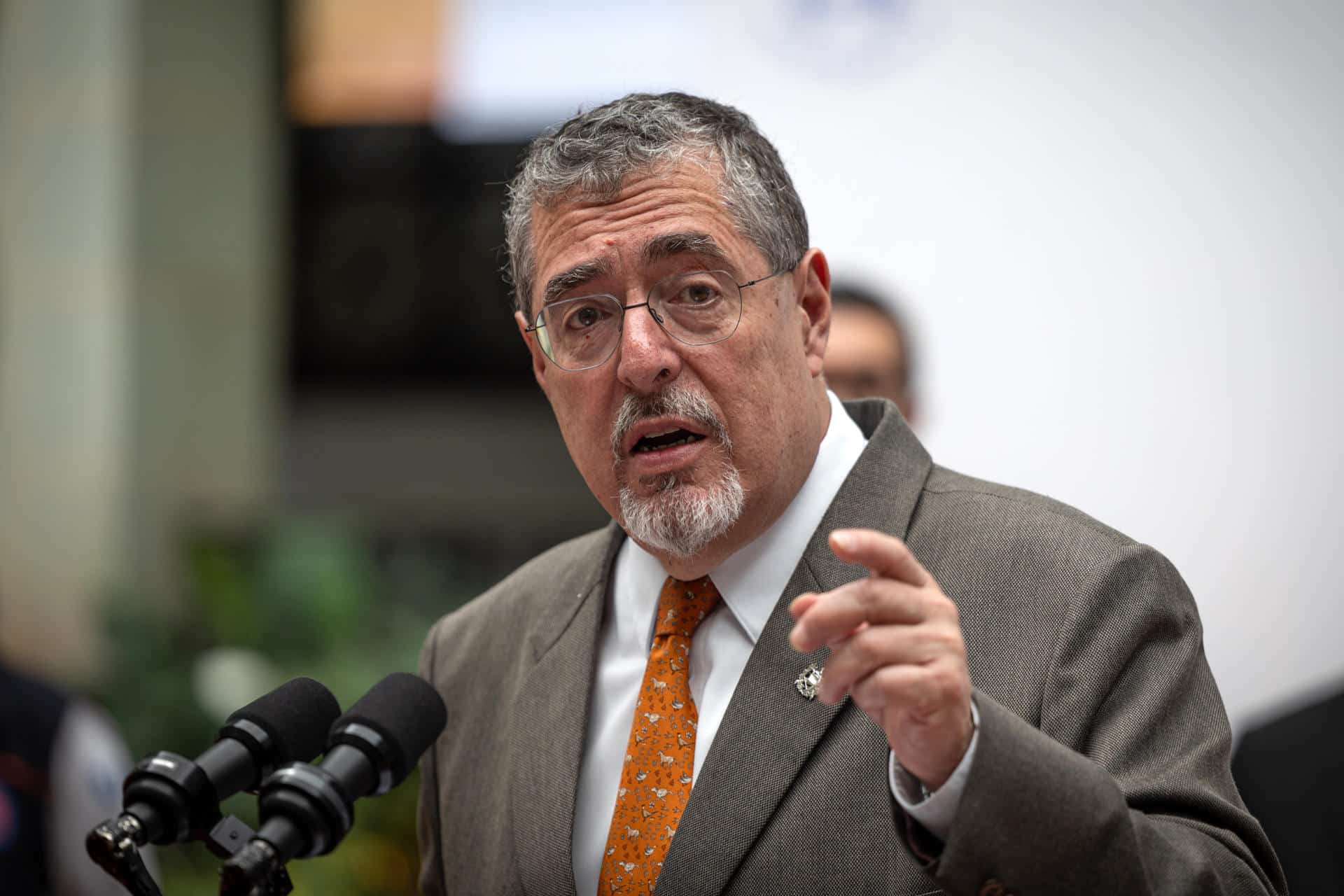 Fotografía del presidente de Guatemala, Bernardo Arévalo de León EFE/ David Toro