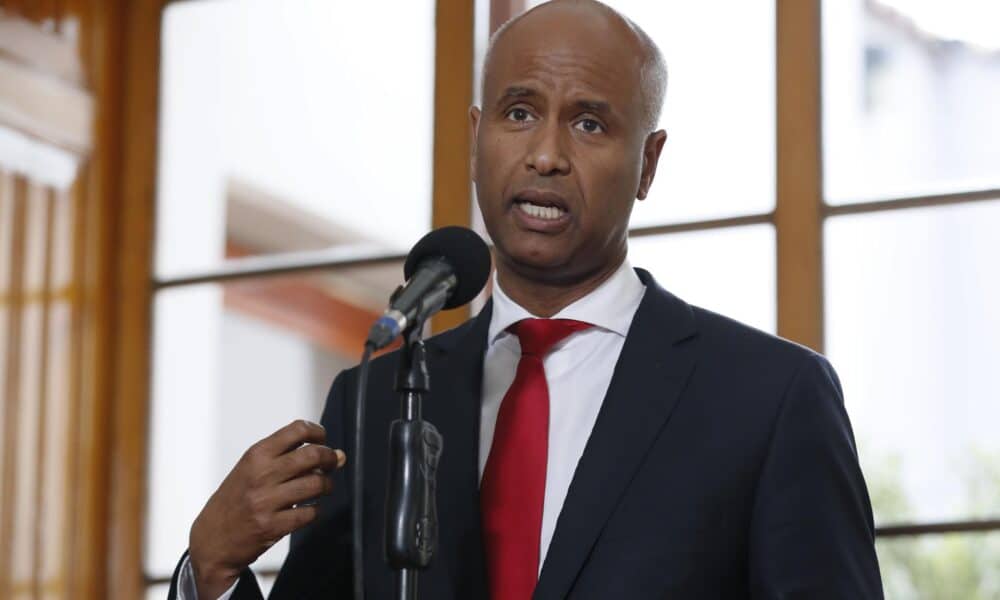 Imagen de archivo del ministro de Desarrollo Internacional de Canadá Ahmed Hussen. EFE/ Carlos Ortega