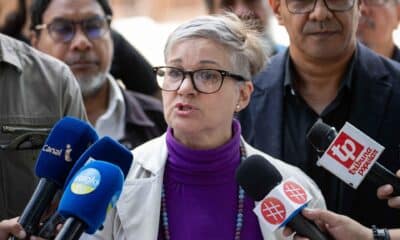 La abogada María Alejandra Diaz habla durante una rueda de prensa el pasado 30 de octubre, frente al Tribunal Supremo de Justicia (TSJ) en Caracas (Venezuela). EFE/ Ronald Peña R