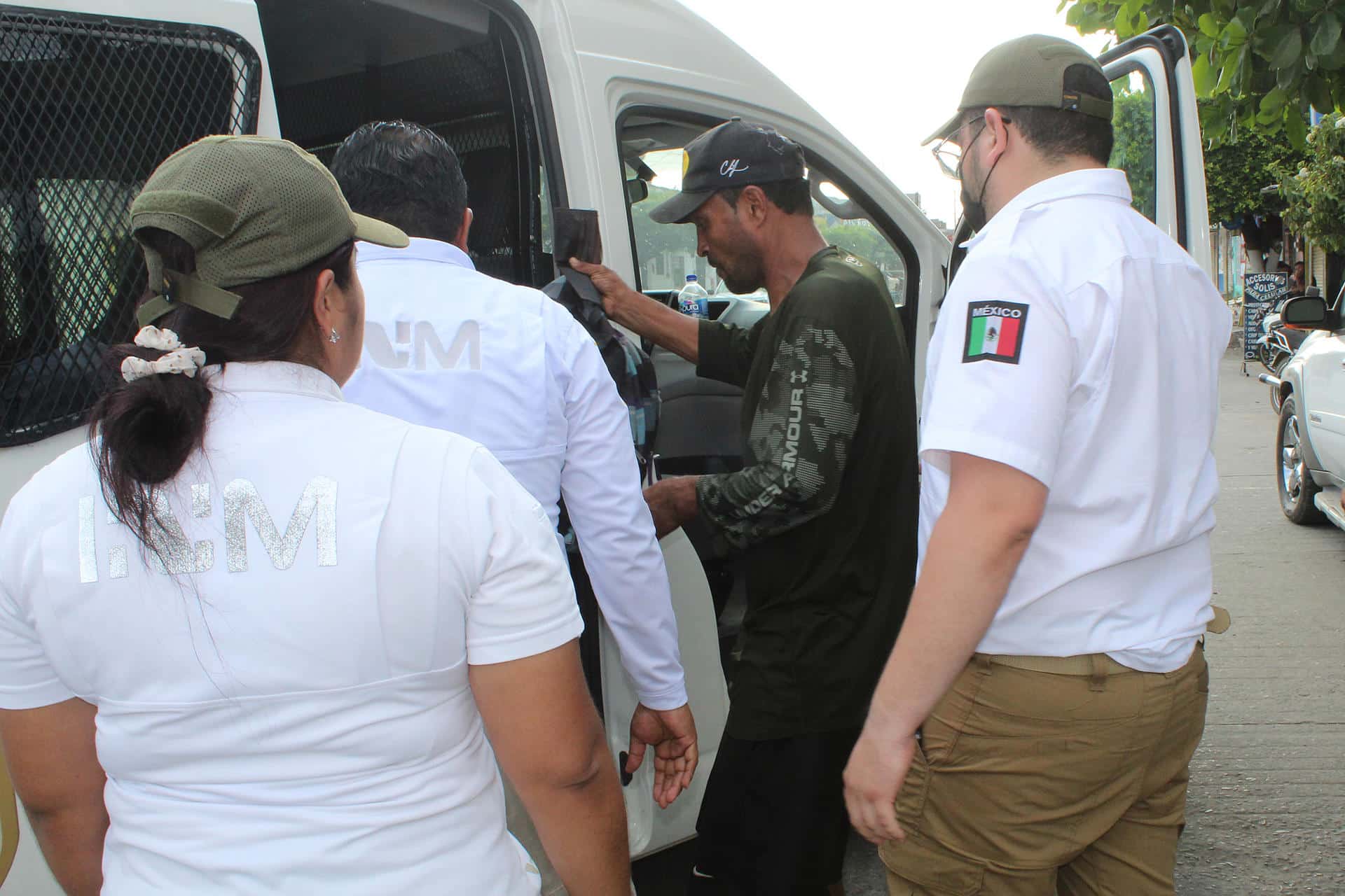 Tras el rescate de los migrantes, los agentes pidieron el apoyo del Instituto Nacional de Migración (INM) para su traslado, su resguardo y ser valorados con el objetivo de determinar su estado de salud. Archivo. EFE/ Juan Manuel Blanco