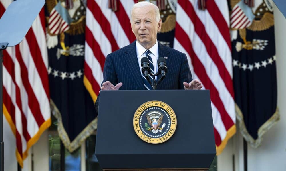 El presidente de EE.UU., Joe Biden, ofrece declaraciones sobre los resultados de las elecciones presidenciales de 2024 durante un discurso a la nación en el Jardín de Rosas de la Casa Blanca en Washington, DC, EE. UU., el 07 de noviembre de 2024. EFE/Graeme Sloan