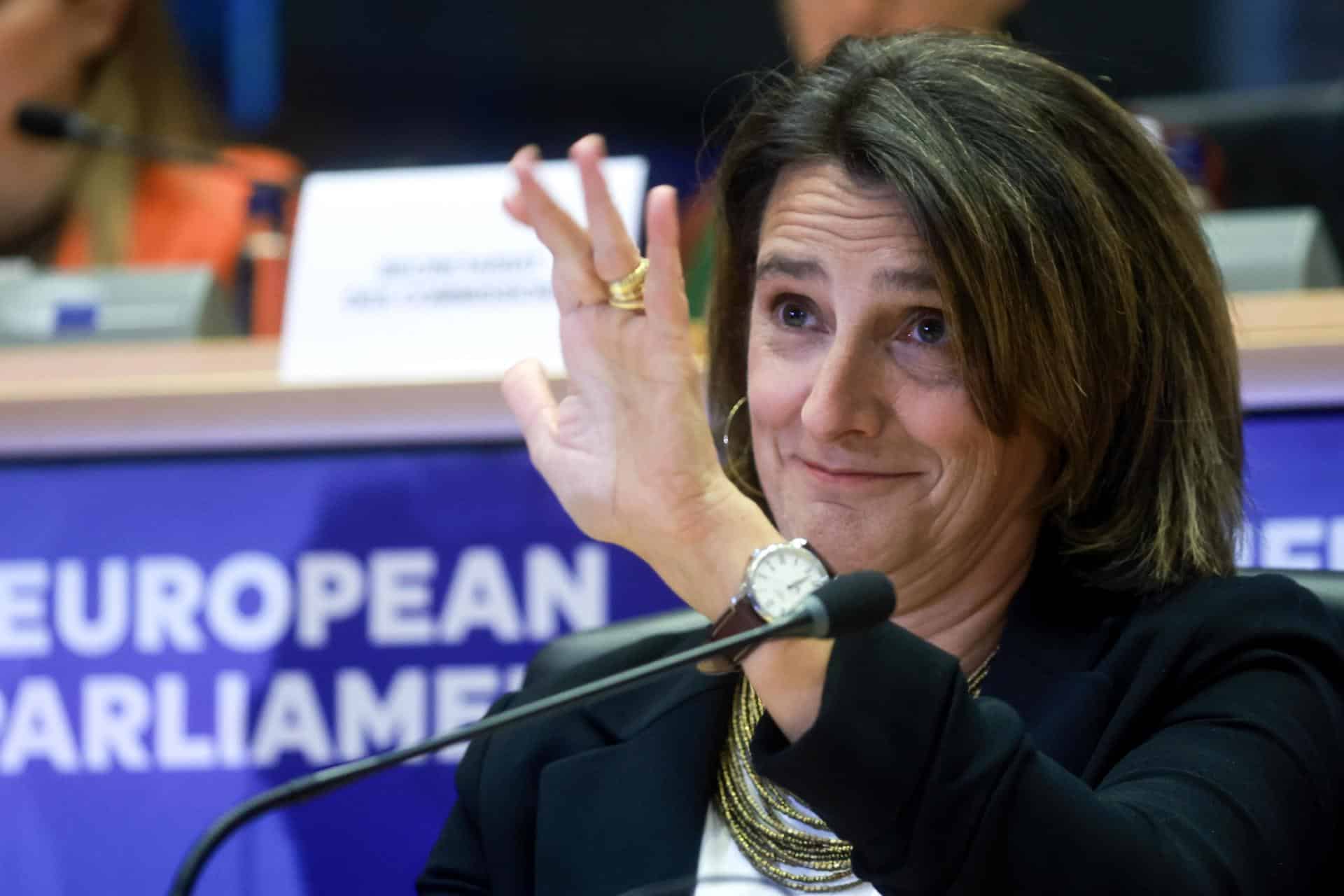 La Vicepresidenta Ejecutiva designada de la Comisión Europea para la Transición Limpia, Justa y Competitiva, Teresa Ribera, asiste a su audiencia de confirmación ante los comités del Parlamento Europeo en Bruselas, Bélgica, el 12 de noviembre de 2024. (Bélgica, Bruselas) EFE/EPA/OLIVIER HOSLET