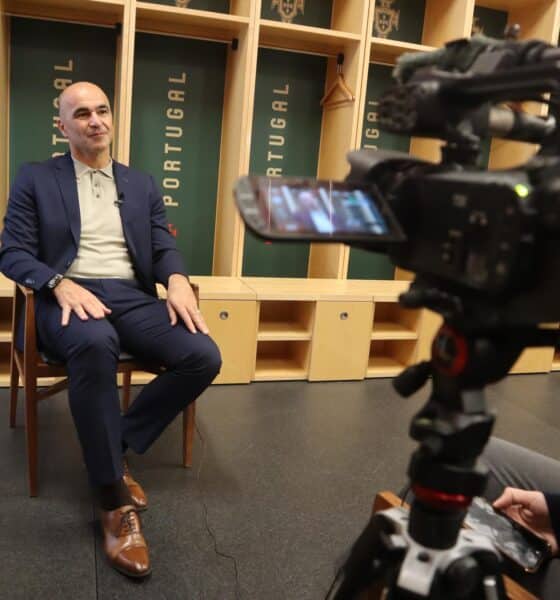 El seleccionador de Portugal, el español Roberto Martínez, durante la entrevista con EFE. EFE/Carlota Ciudad