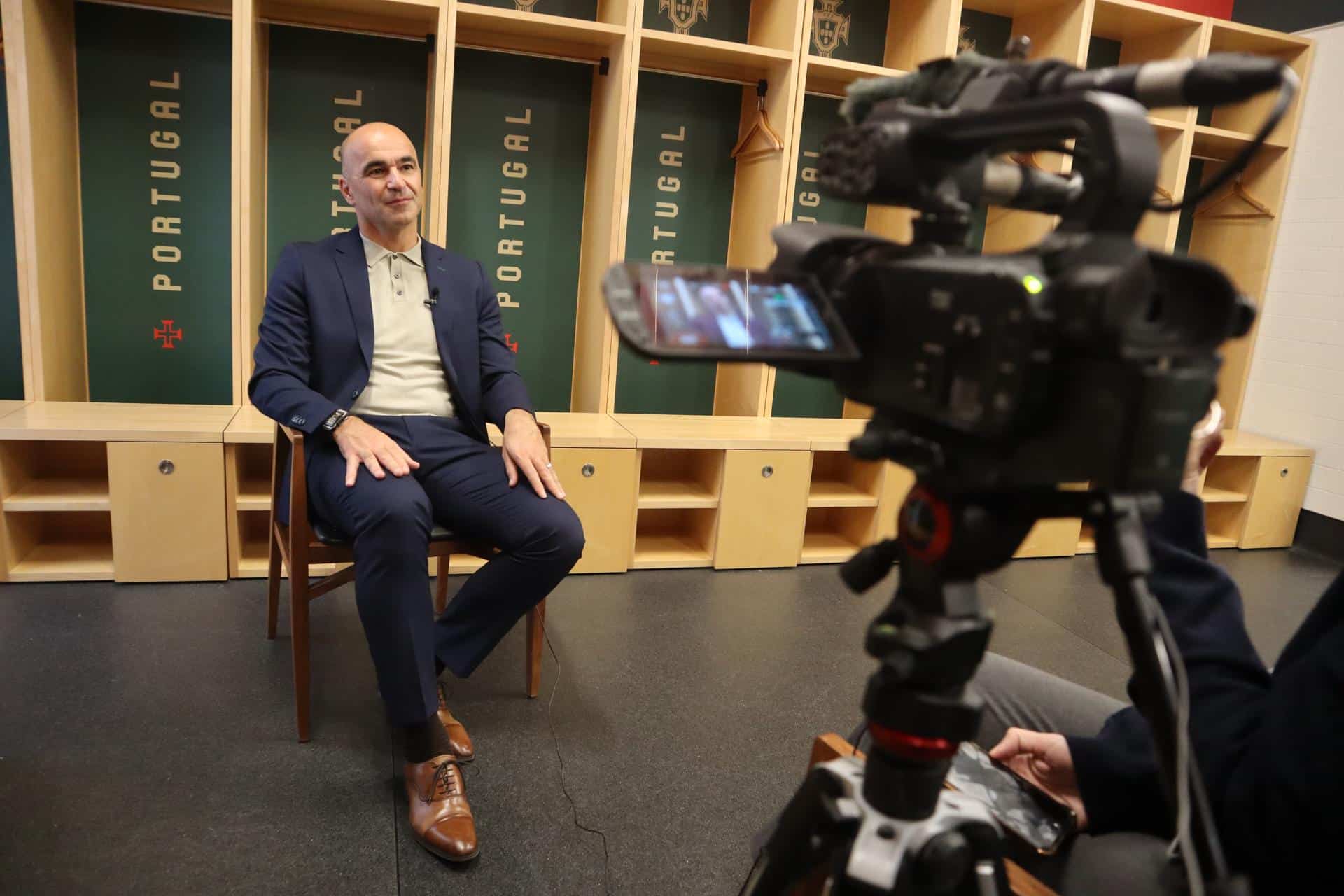 El seleccionador de Portugal, el español Roberto Martínez, durante la entrevista con EFE. EFE/Carlota Ciudad