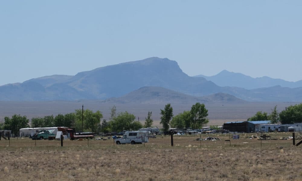 Fotografía del pueblo Rachel, el 9 de agosto de 2023, en Nevada (Estados Unidos). Archivo. EFE/ Guillermo Azábal