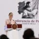 La presidenta de México Claudia Sheinbaum, participa este jueves durante una rueda de prensa en Palacio Nacional de la Ciudad de México (México). EFE/José Méndez