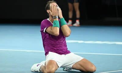 El tenista español Rafael Nadaltras ganar el Abierto de Australia en 2022. EFE/EPA/DEAN LEWINS