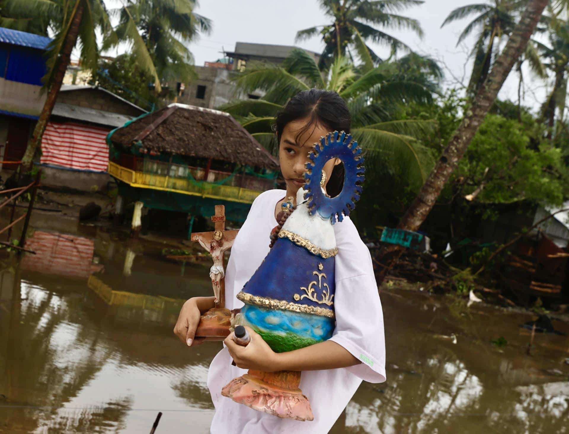 Una zona de filipinas inundada tras el paso del tifón Man-yi. 
EFE/EPA/FRANCIS R. MALASIG