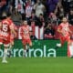 El delantro del Girona Cristhian Stuani (d) celebra un gol en el estadio de Montilivi, en una foto de archivo. EFE/Siu Wu