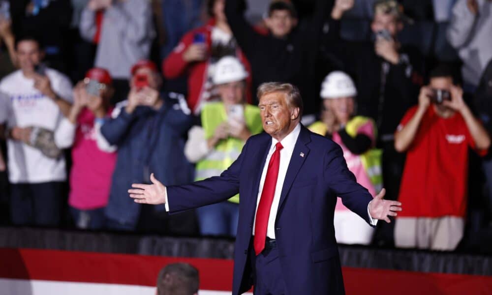 Fotografía de archivo del vencedor de las elecciones presidenciales de Estados Unidos, el republicano Donald Trump. EFE/CJ GUNTHER