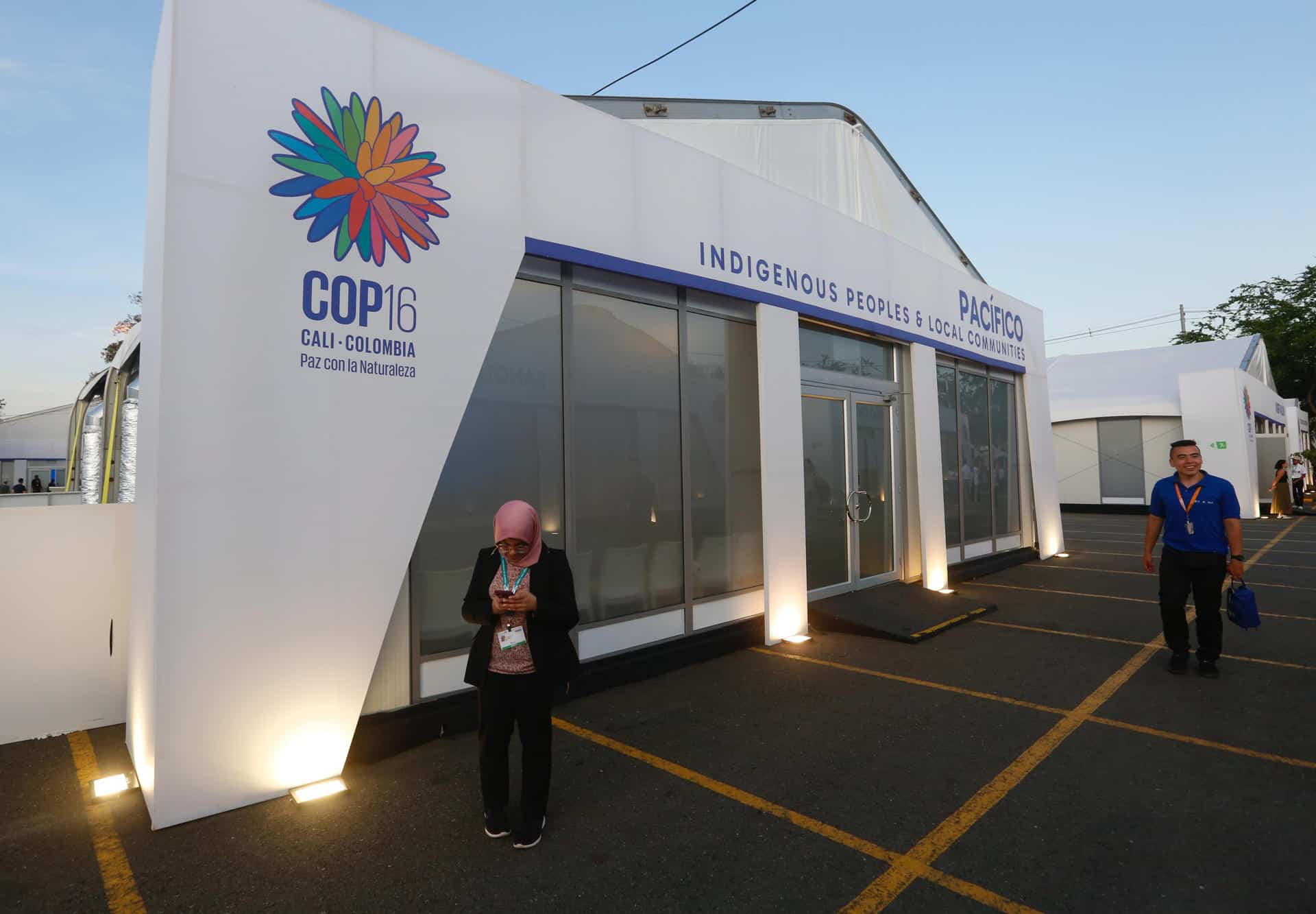 Fotografía general de la Zona Azul de la COP16 al atardecer el 26 de octubre de 2024, en Cali (Colombia). EFE/ Ernesto Guzmán