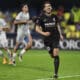 - El jugador del Villarreal Dani Parejo celebra el segundo gol de su equipo durante el partido de LaLiga entre el Villarreal y el Alavés, este sábado en el estadio de la Cerámica. EFE/ Andreu Esteban