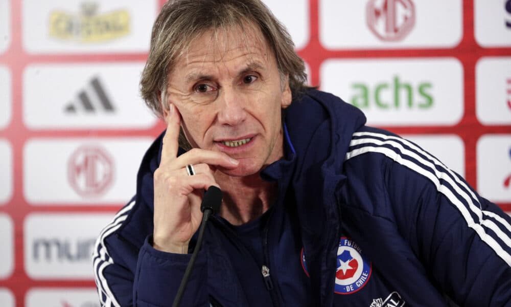 Fotografía de archivo del director técnico de la selección chilena de fútbol, Ricardo Gareca. EFE/ Elvis González