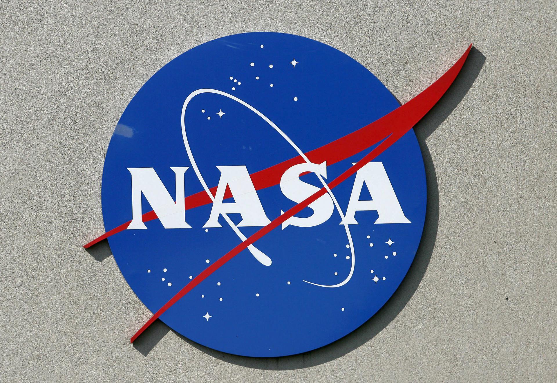 Imagen de archivo del logo de la NASA. EFE/Aaron M. Sprecher