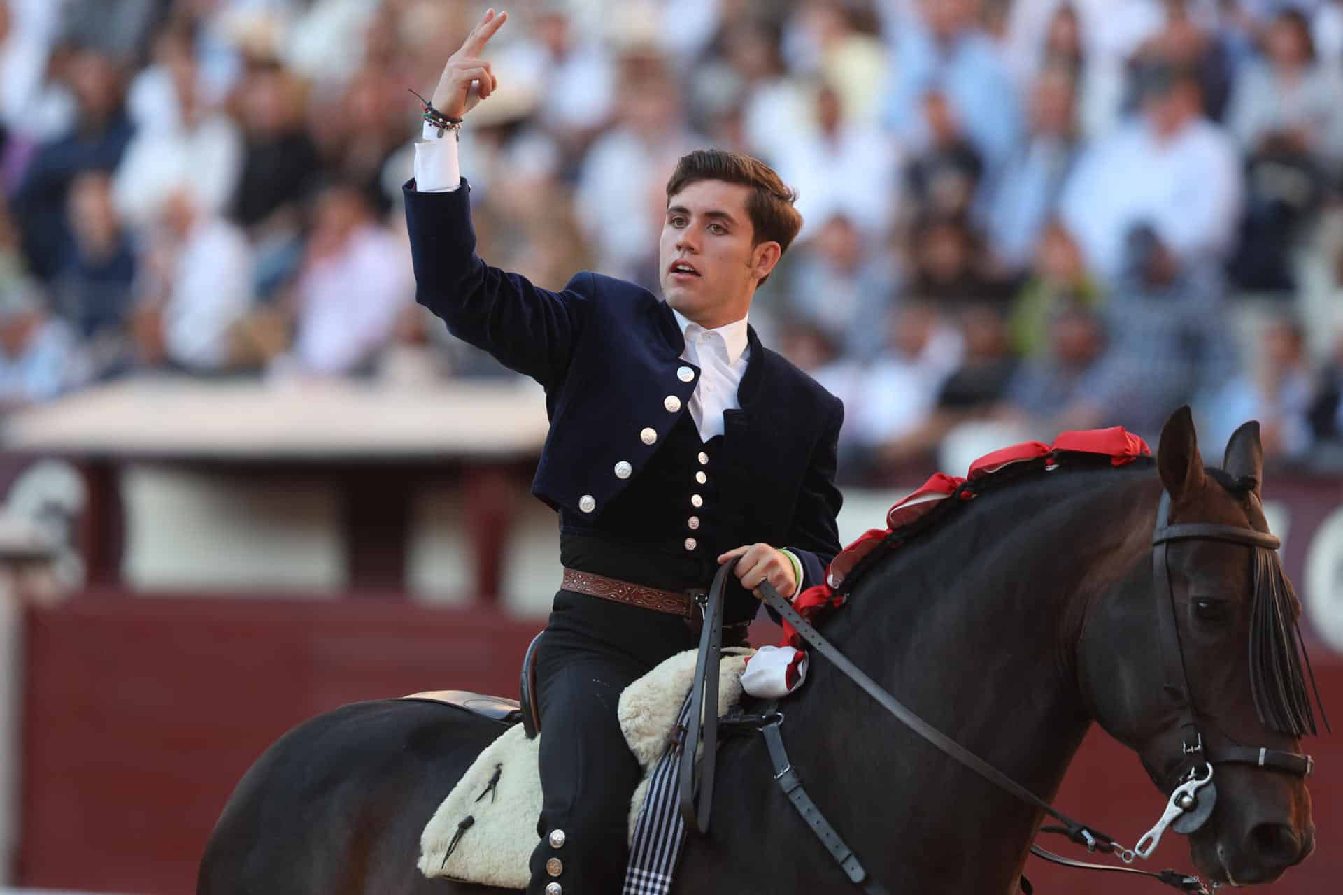 Imagen de archivo del rejoneador Guillermo Hermoso de Mendoza durante una corrida de rejones de la Feria de San Isidro en Madrid. EFE/ Kiko Huesca