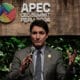 El primer ministro de Canadá, Justin Trudeau, habla durante la APEC CEO Summit, un evento empresarial paralelo a la cumbre de APEC, en Lima (Perú). EFE/ Carlos Ortega