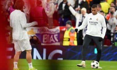 El centrocampista uruguayo del Real Madrid, Federico Valverde, en el estadio de Butarque, en Leganés. EFE / Sergio Pérez.