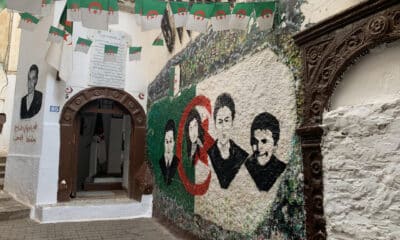 Exterior de la casa memorial que dinamitó el Ejército francés con Ali le Pointe de 27 años, Hasiba Ben Bouali de 19 años, Omar Yacef de 13 años y Mahmoud Bouhamidi de 18, dentro. Un recorrido histórico y cinematográfico por la Casba de "La Batalla de Argel" desemboca en la casa que dinamitó el Ejército francés con el argelino "Ali la Pointe" dentro, el recuerdo de uno de los episodios más emblemáticos de la guerra de la independencia que Argelia conmemora este viernes, 70 años después de que se disparara la primera bala. EFE/Laura Fernández Palomo